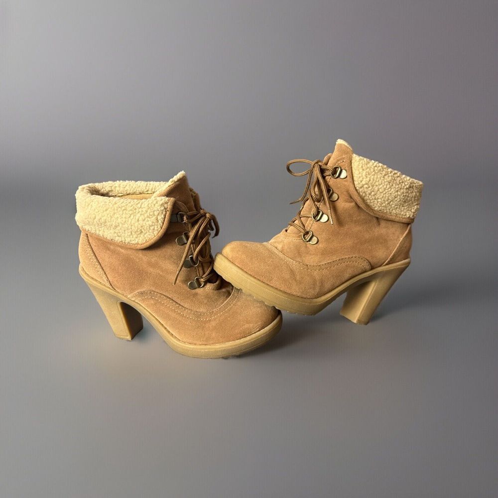 Mudd Women Fx Suede Sherpa Combat Ankle Boots Tan Size 7.0 M‎ Y2K